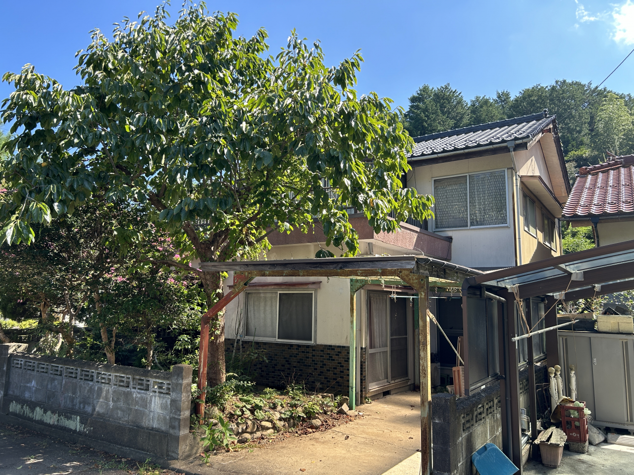 島根県益田市元町30-4の中古住宅の外観写真